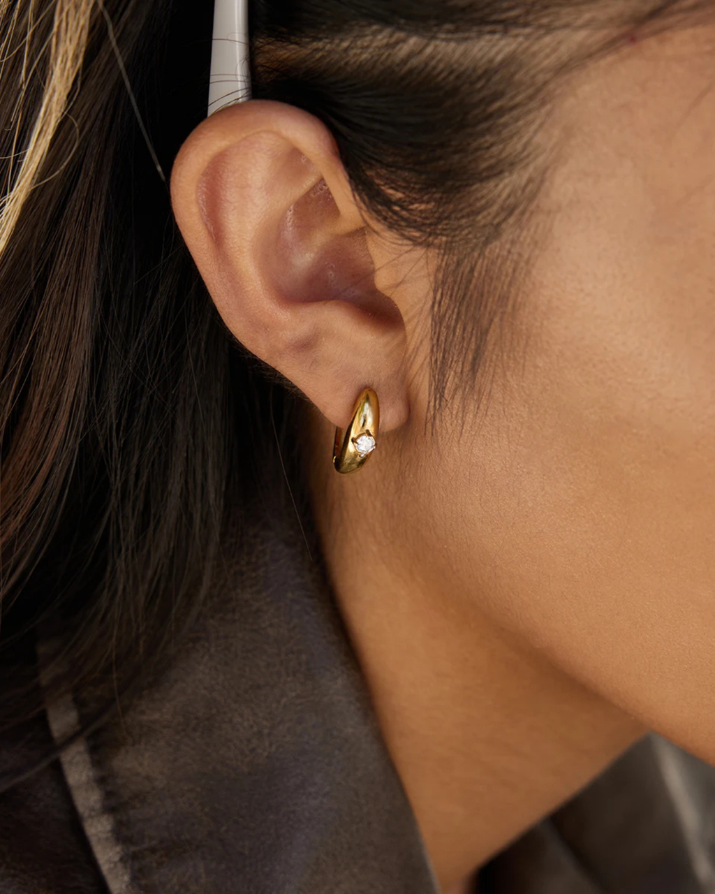 STARRY HOOP EARRINGS