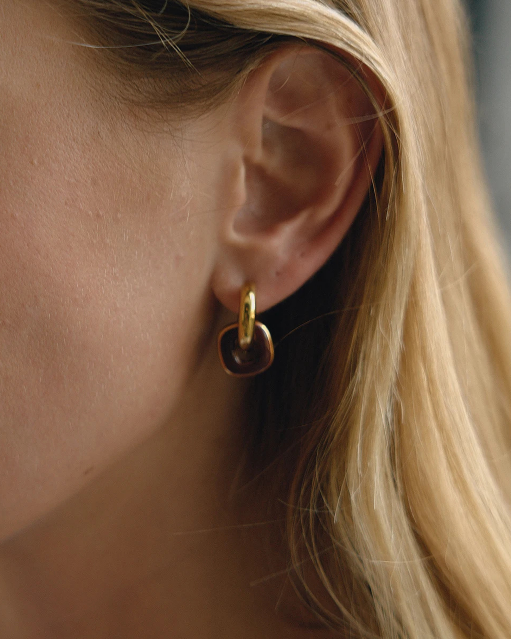 STEVIE HOOP EARRINGS