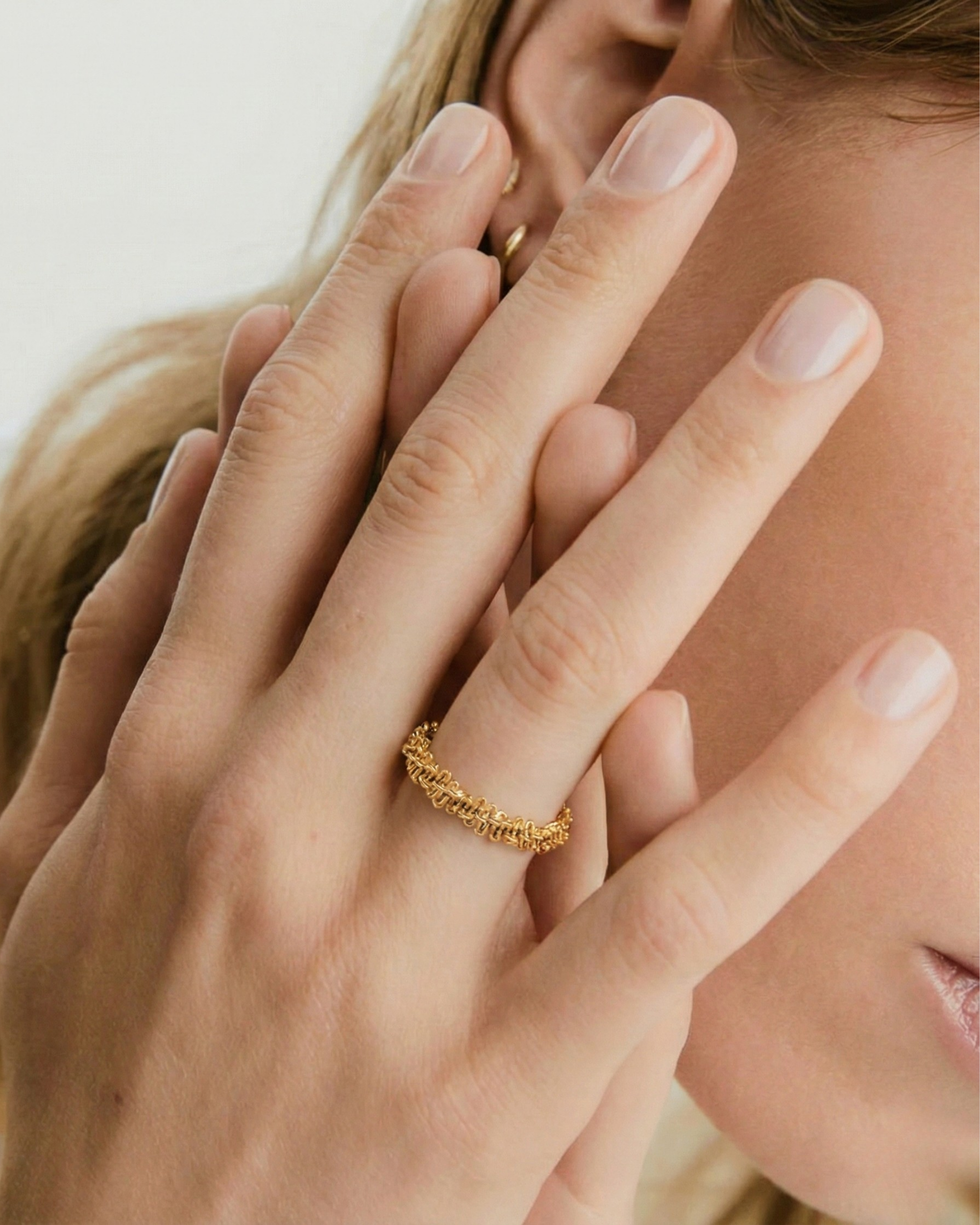 AURELIA STACKABLE RING