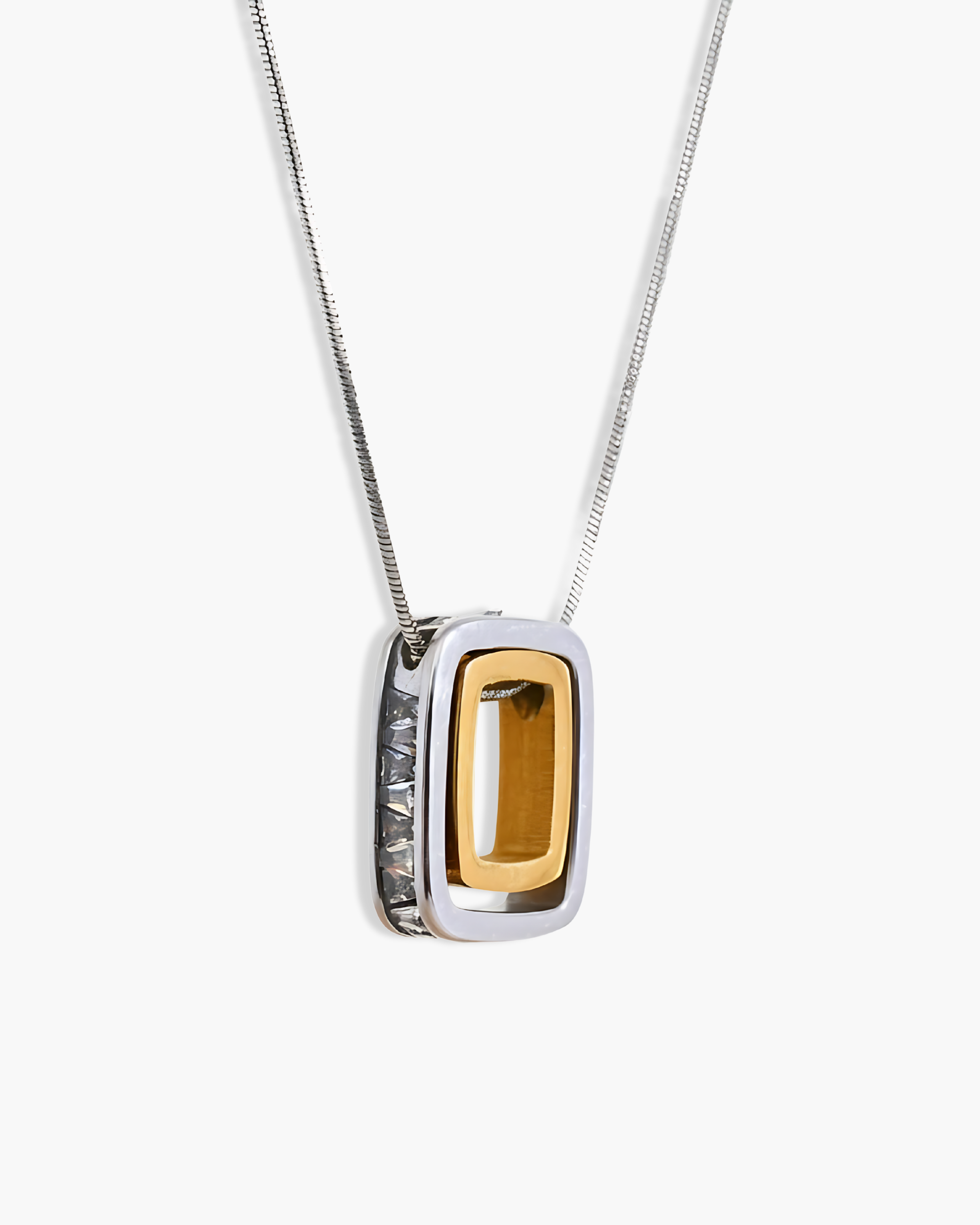 OVERLAY PENDANT NECKLACE