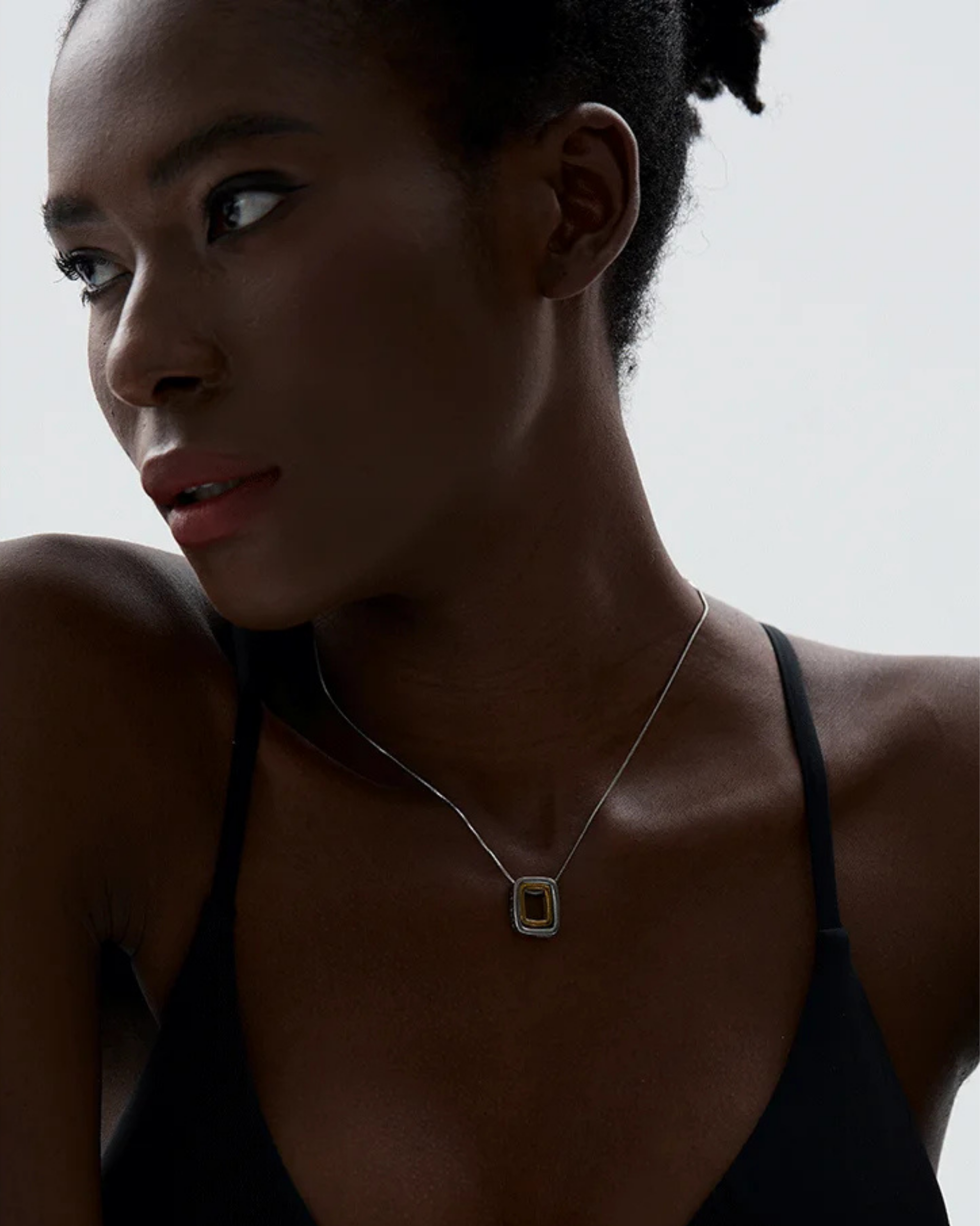 OVERLAY PENDANT NECKLACE