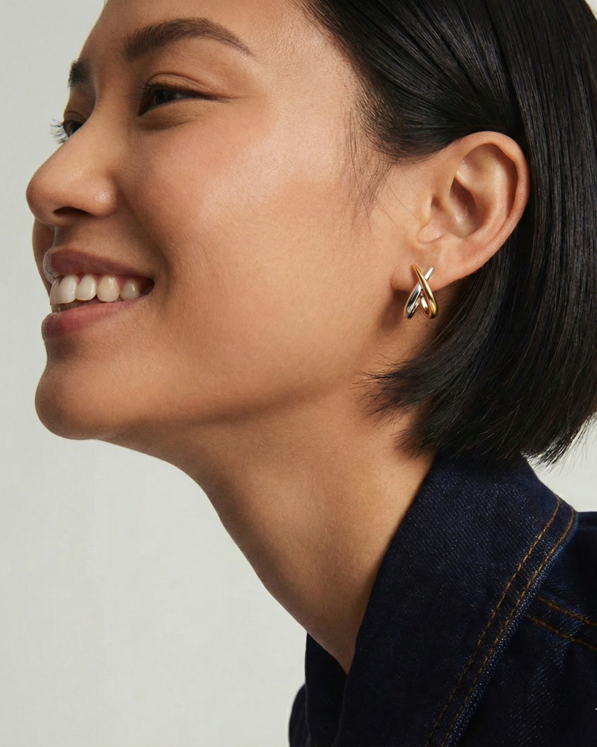 CHELSEA STUD EARRINGS