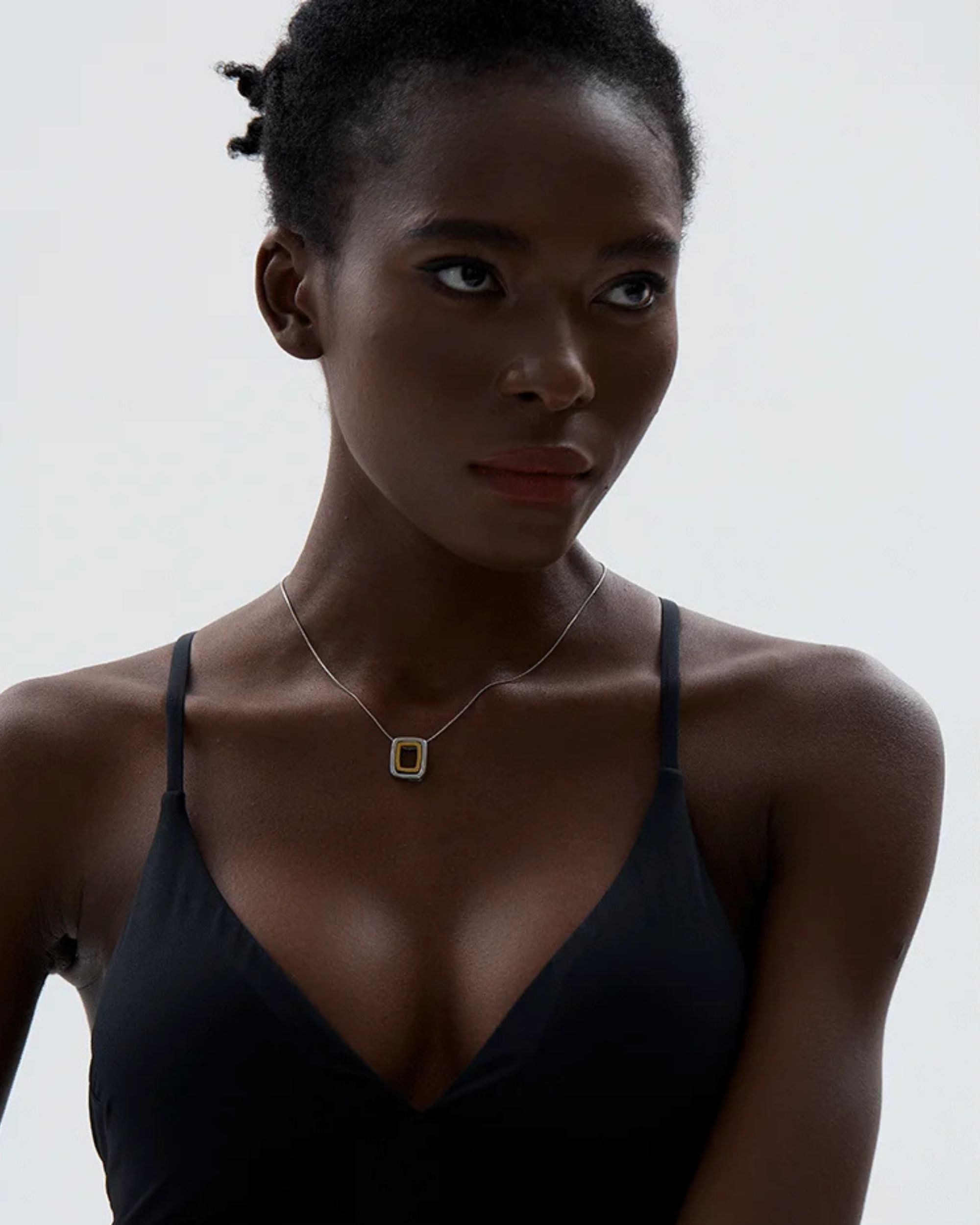 OVERLAY PENDANT NECKLACE