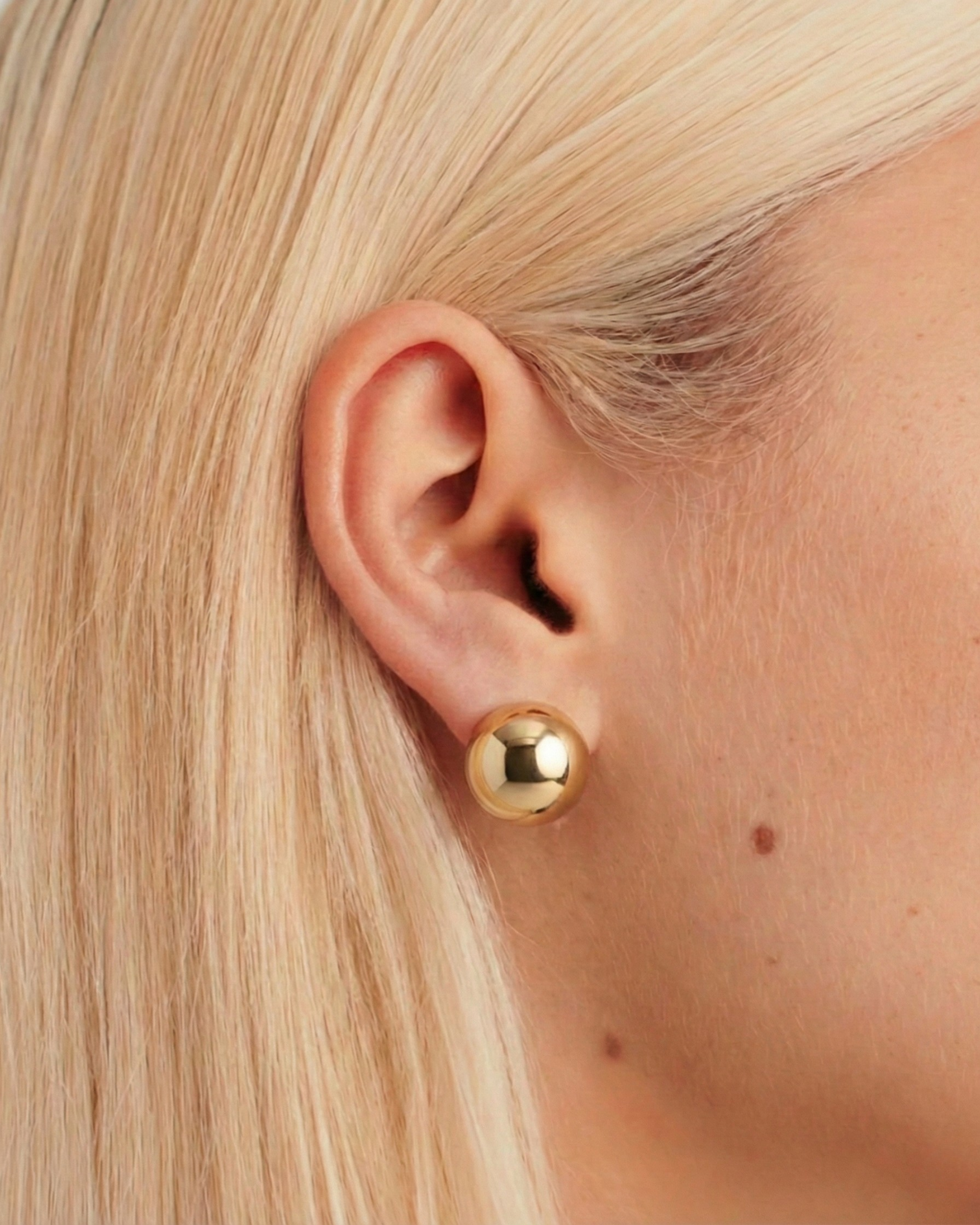 BUBBLY STUD EARRINGS