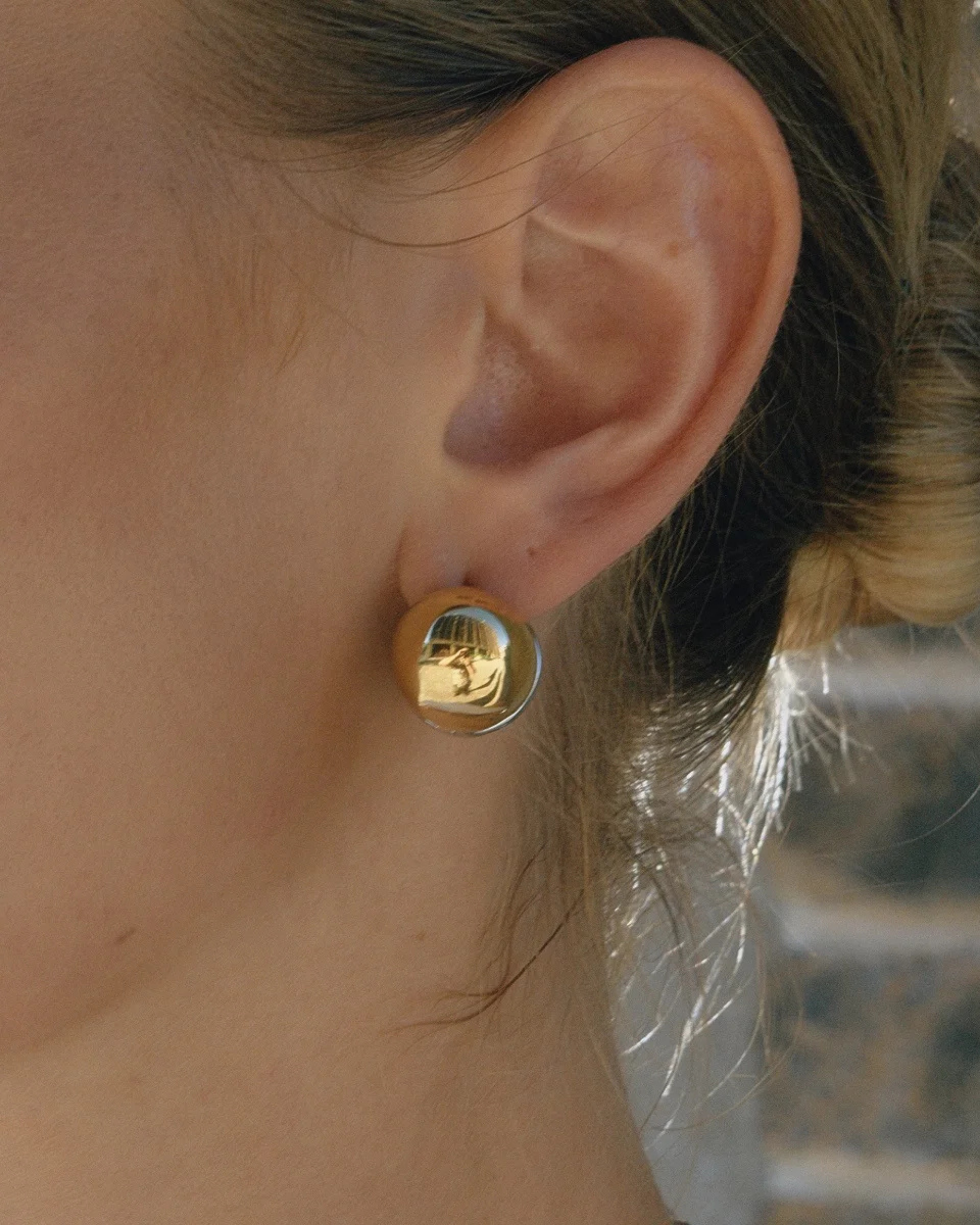 BUBBLY STUD EARRINGS