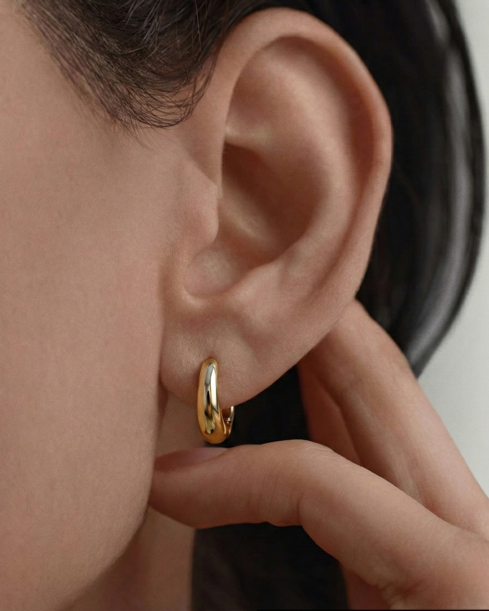 FRANKIE BABY HOOP EARRINGS