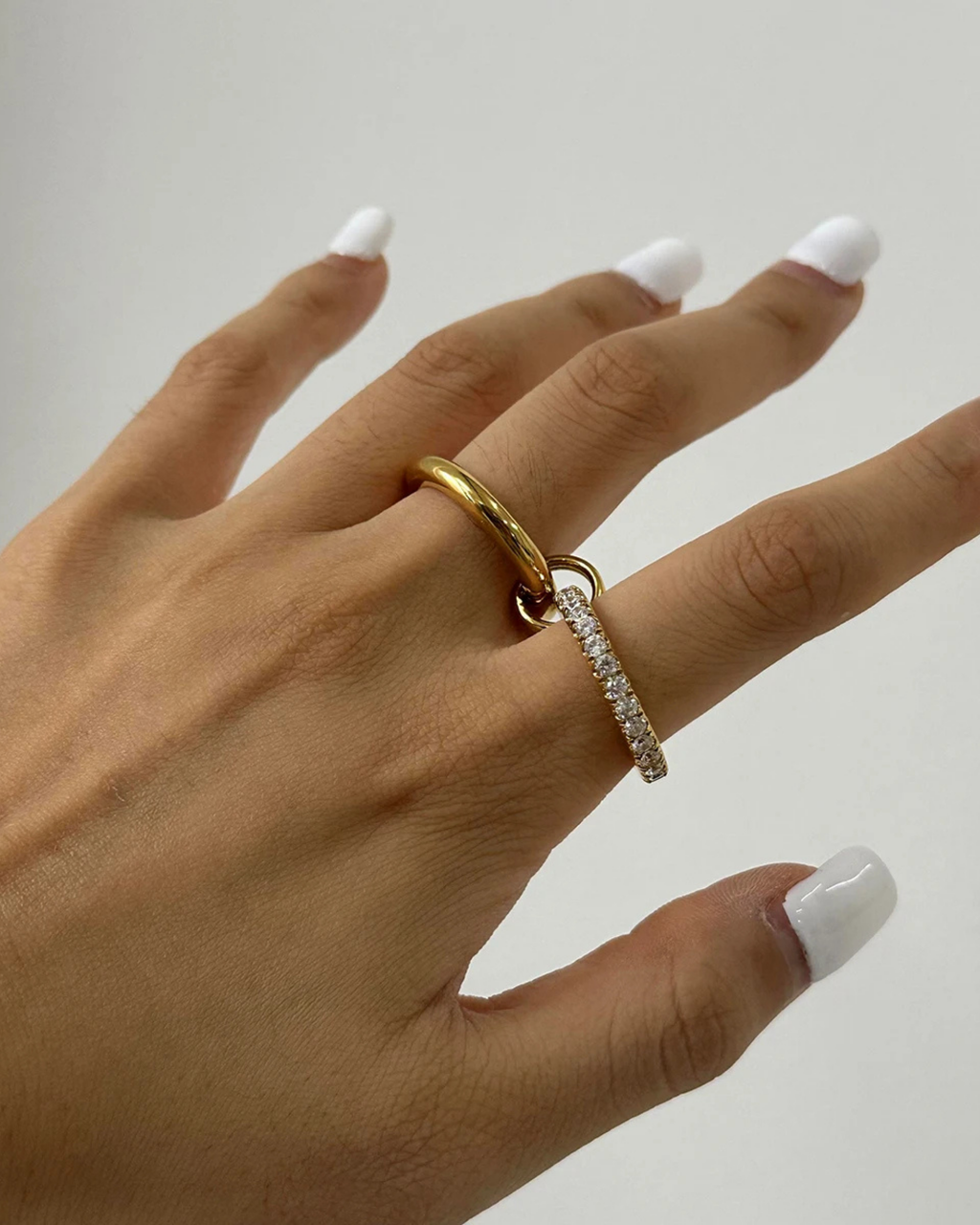 MAGIC STATEMENT RING