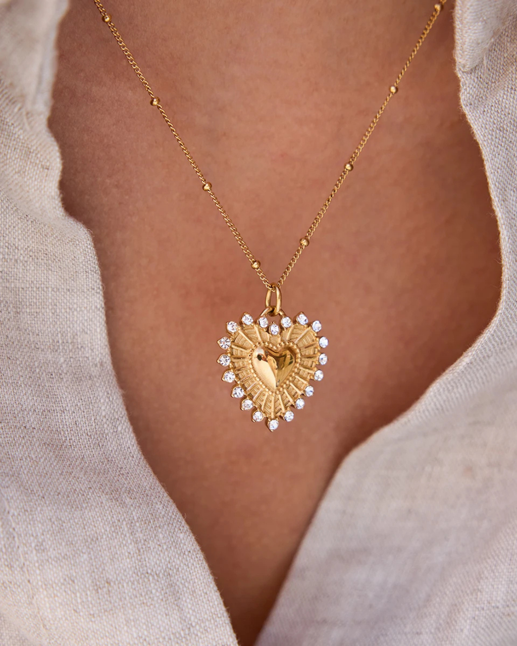 CHIC PENDANT NECKLACE