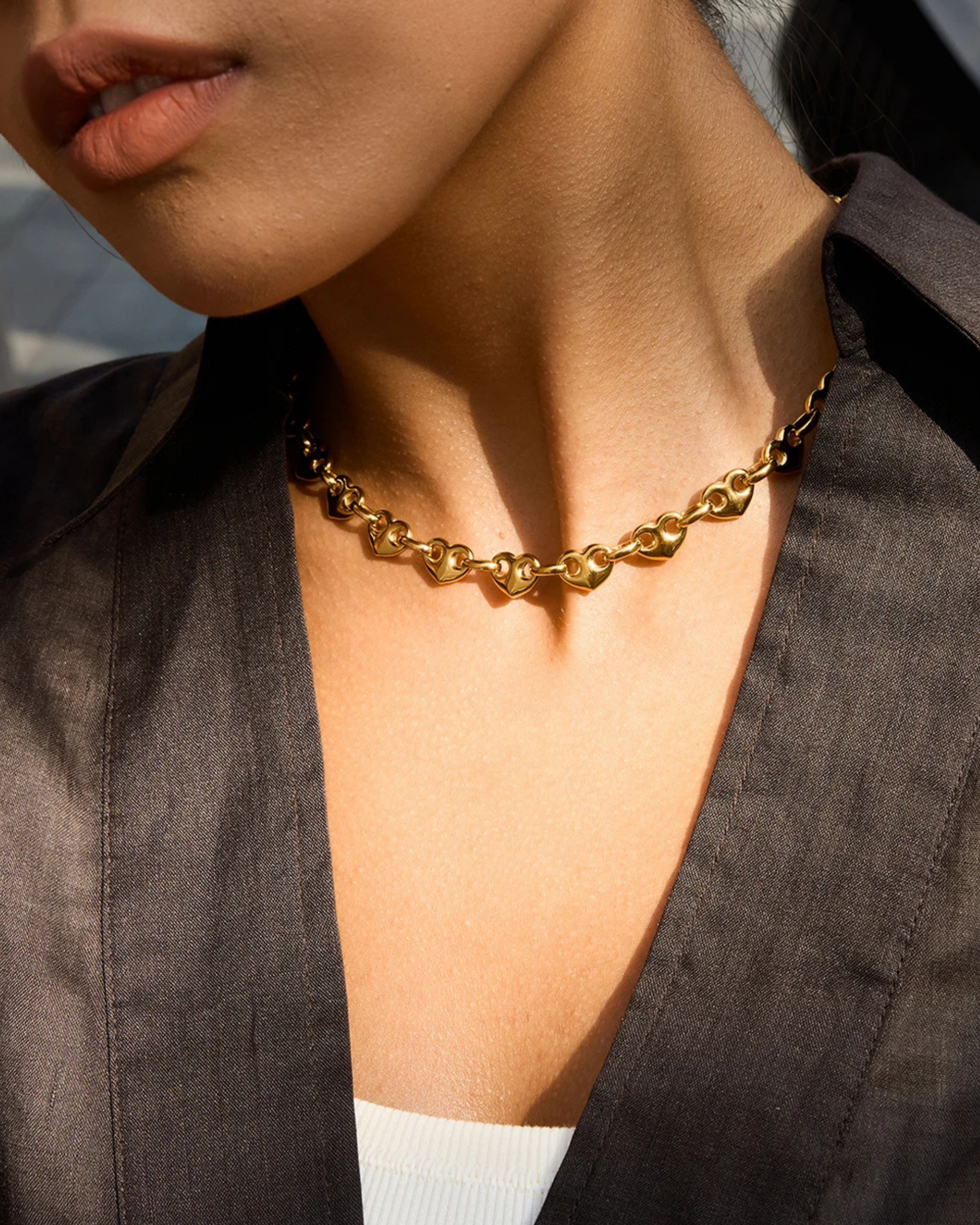 DUA BOLD CHAIN NECKLACE