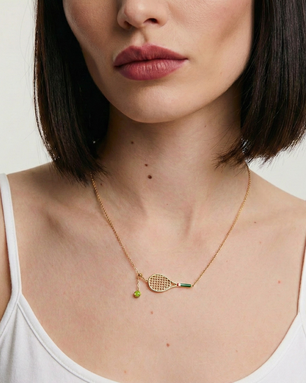 WIMBLEDON PENDANT NECKLACE